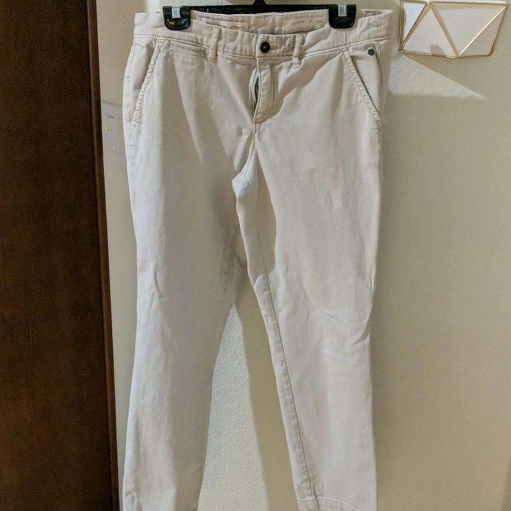 Pilcro and the Letterpress Hyphen Chino pants